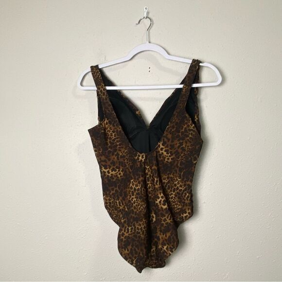 Miraclesuit One Piece Animal Print Ruched Swimsuit Women's Size 12 - Picture 2 of 14